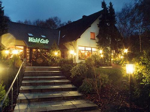 بون Wald-Cafe Hotel-Restaurant المظهر الخارجي الصورة
